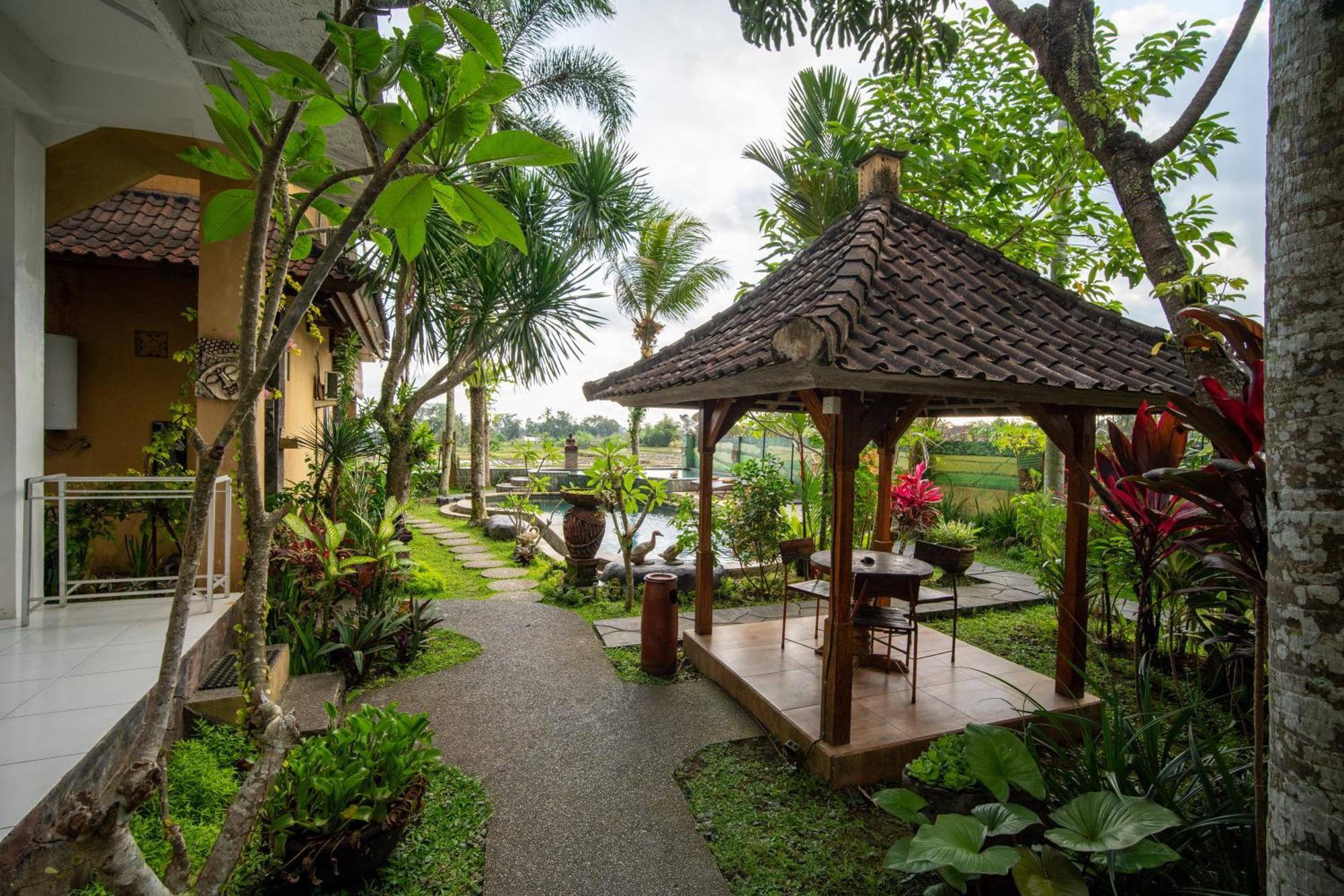 Kubu Sari Ubud Exteriör bild