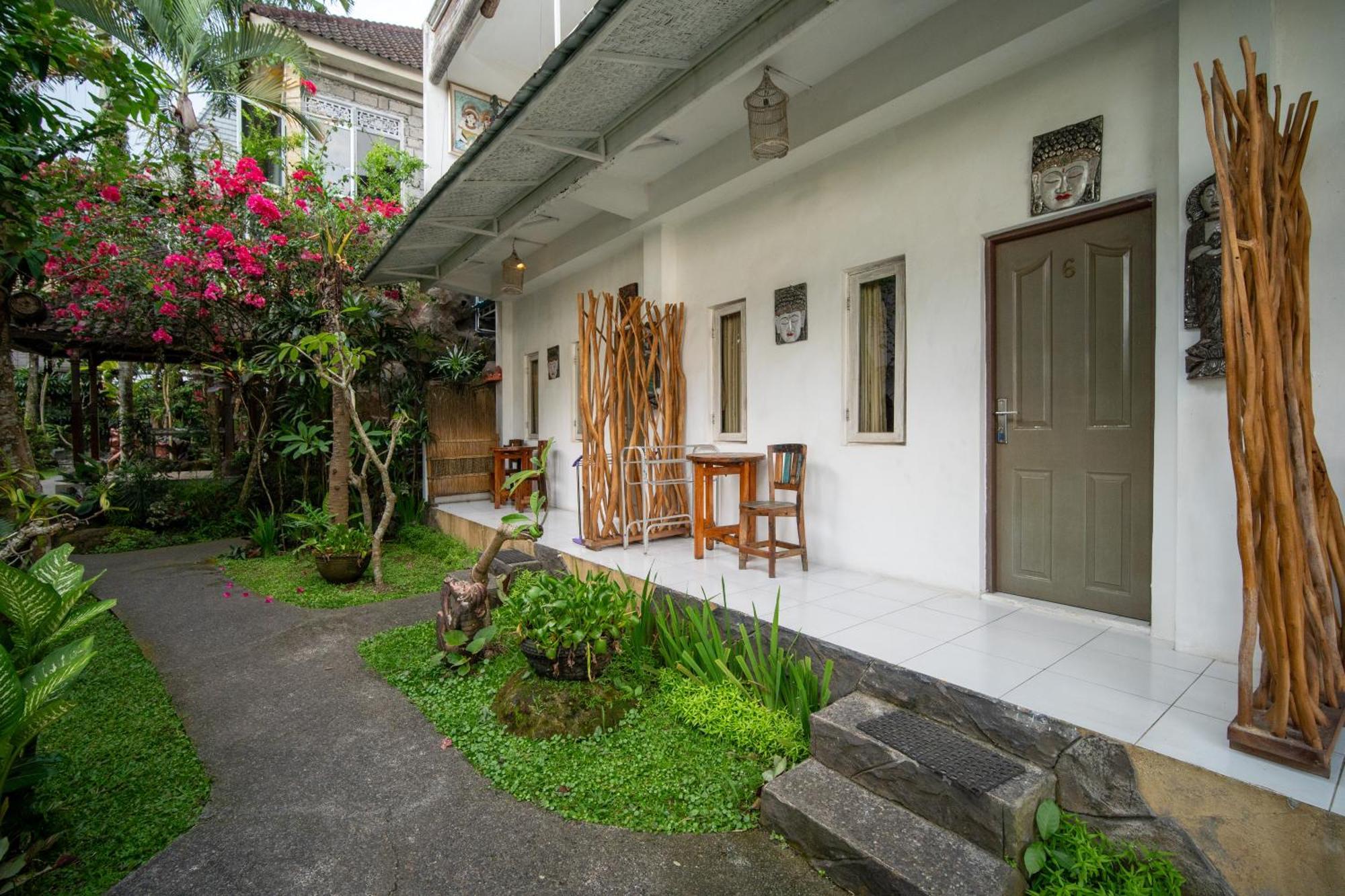 Kubu Sari Ubud Exteriör bild