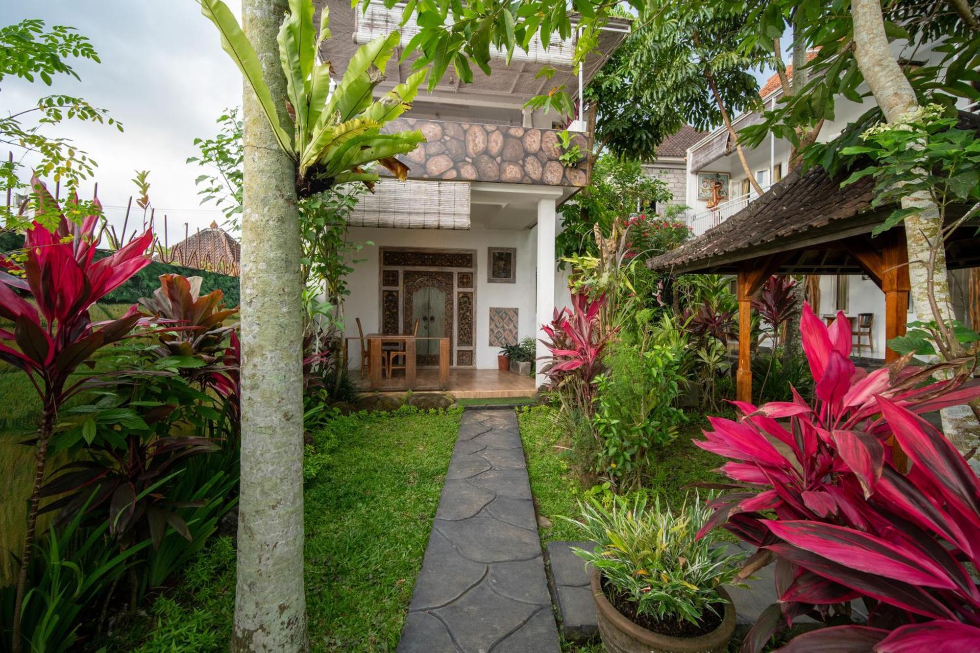Kubu Sari Ubud Exteriör bild