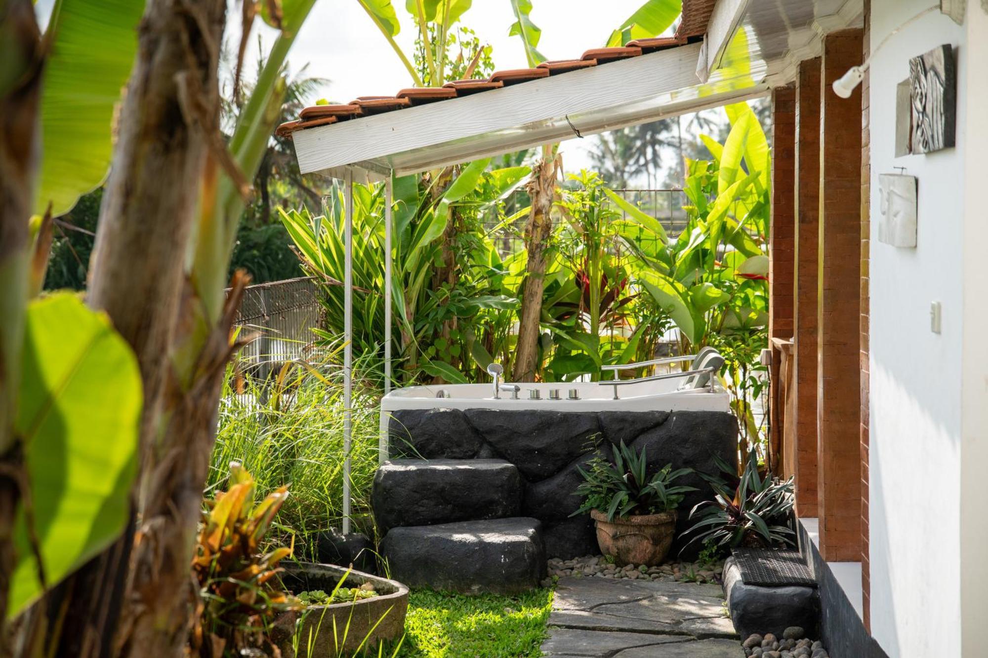 Kubu Sari Ubud Exteriör bild